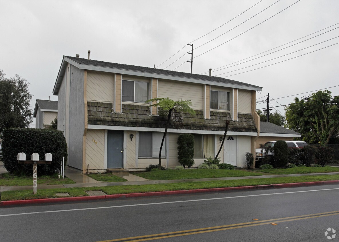 Building Photo - 769 Hamilton St