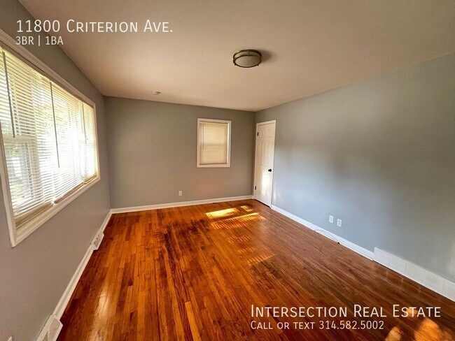 Foto del edificio - 11800 Criterion Ave