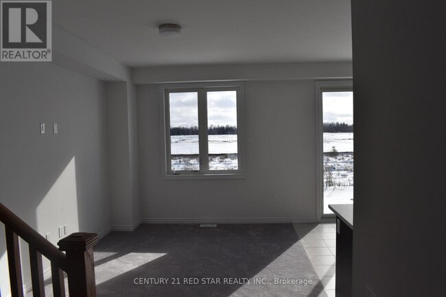 Building Photo - 66 Edminston Dr