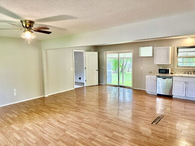 Photo - 1915 S 10th St Apartment