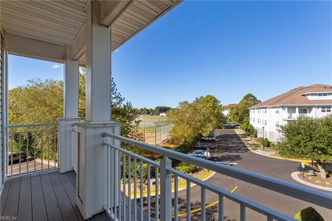 Foto del edificio - 5212 Nuthall Dr