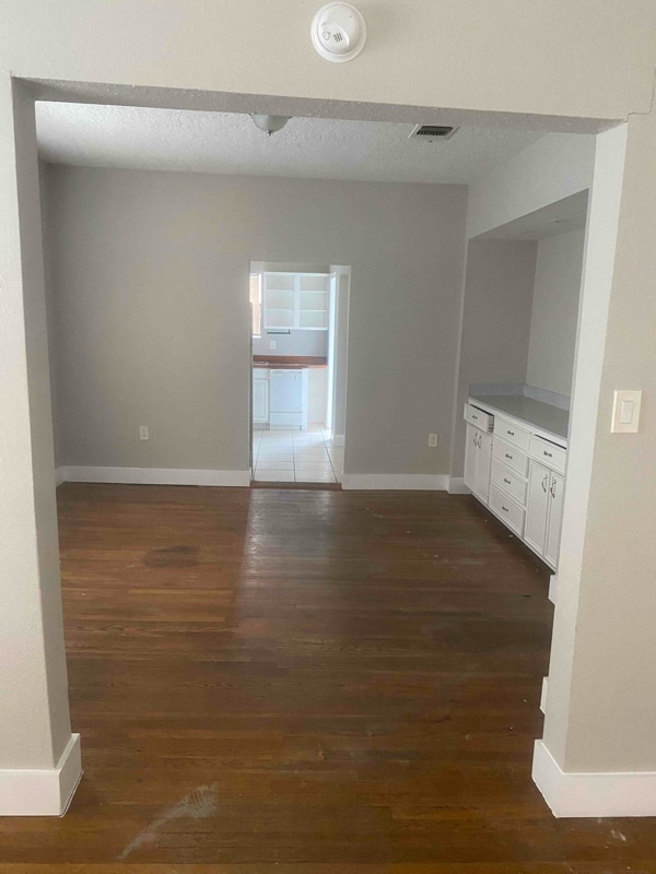 Foto del edificio - 1946 W Dallas St