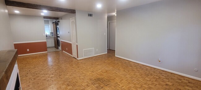 Foto del edificio - 3535 Roswell Rd NE