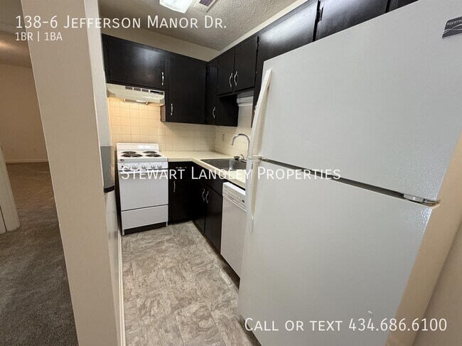 Foto del edificio - 138-6 Jefferson Manor Dr.-