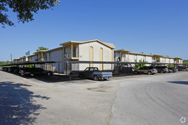 Building Photo - Chevy Chase Apartments