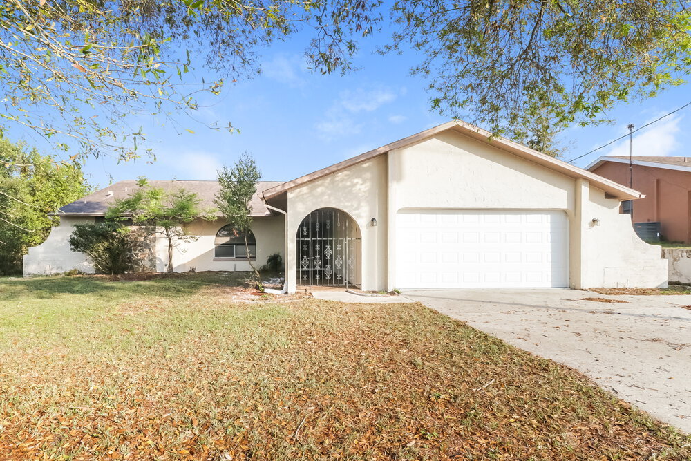 Primary Photo - 12305 Drake Ln