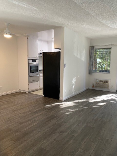 Foto del edificio - 1335 N Detroit St