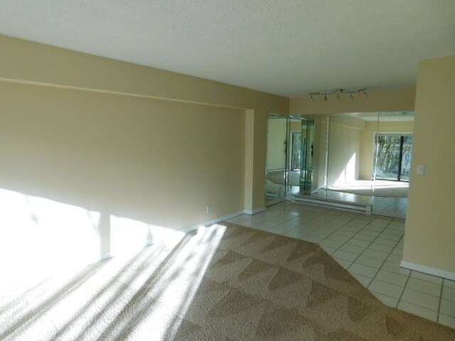 Foto del edificio - 2021 SW Main St