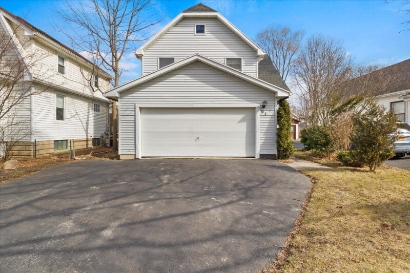 61 Castleford Rd, Rochester, NY 14616 House Rental in Rochester, NY