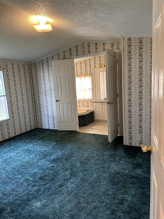 Foto del edificio - 103 Old Jims Branch Rd