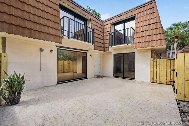 Foto del edificio - 183 Charter Way