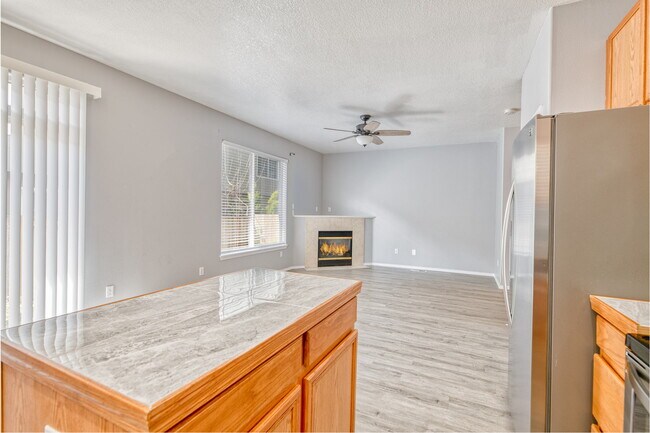 Building Photo - 4194 SE Maya Ct