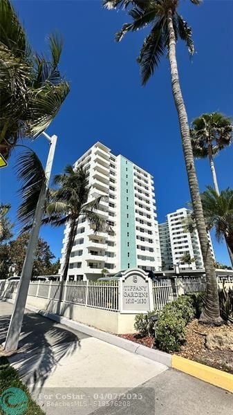 Foto del edificio - 1630 N Ocean Blvd