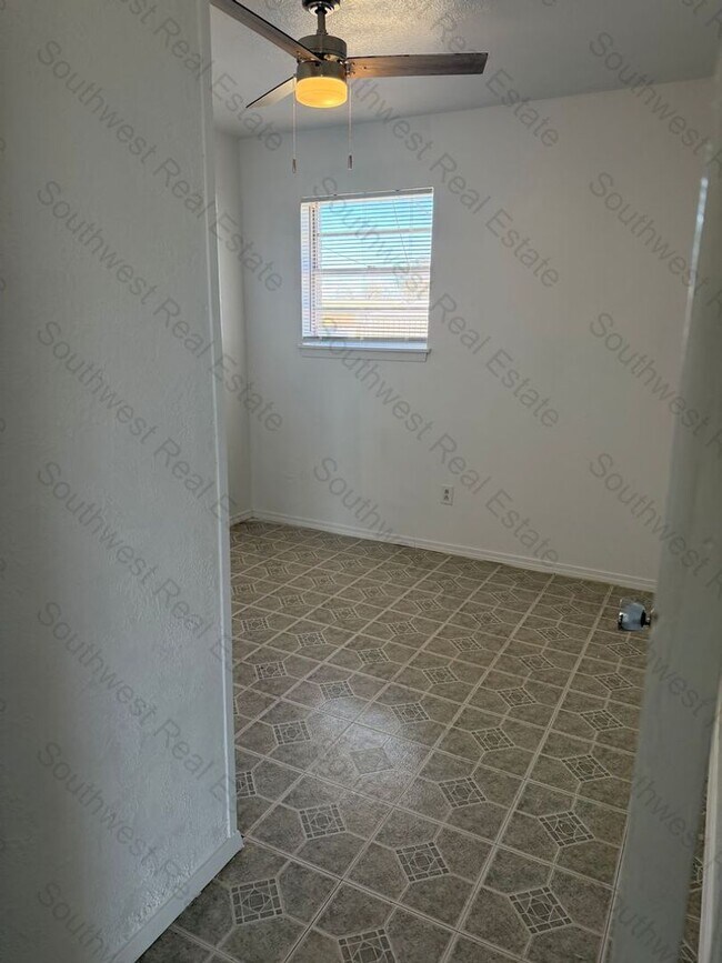 Foto del edificio - Duplex in Texico, NM