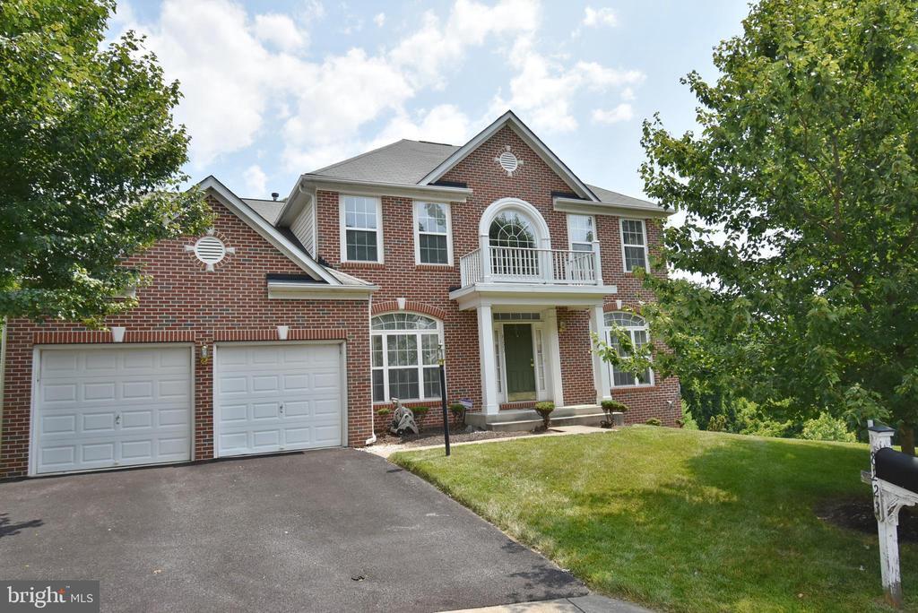 Foto principal - 8223 Edge Hill Ln