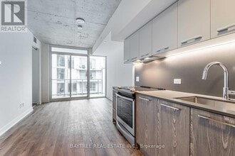 Building Photo - 30 Baseball Pl