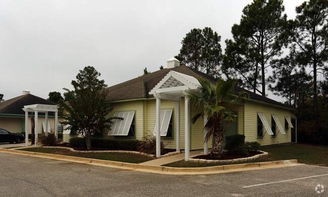 Building Photo - Orange Beach Villas