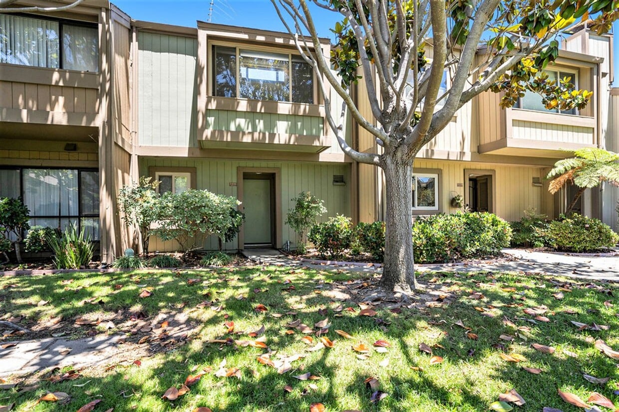 3336 Solomon Ln, Alameda, CA 94502 Townhome Rentals in Alameda CA