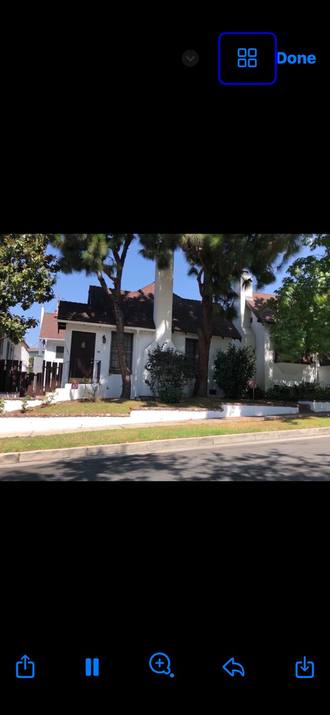 Foto del edificio - 10343 Dunkirk Ave