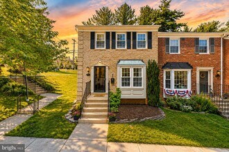 Building Photo - 7428 Chummley Ct