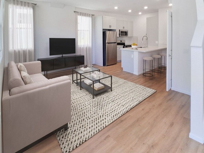 Building Photo - Division & Highland Rowhomes