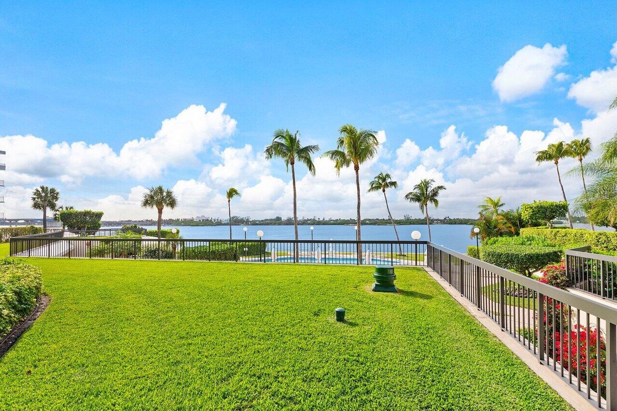 Primary Photo - 2778 S Ocean Blvd