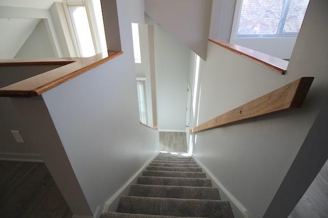 Building Photo - 2040 E St