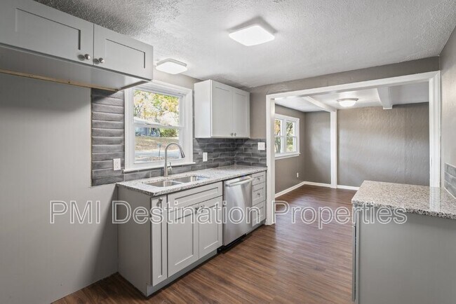 Foto del edificio - 2807 N 52nd St