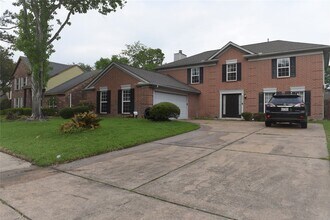Building Photo - 9211 Rocky Valley Dr
