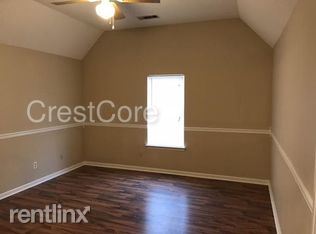 Building Photo - 4068 Angelace Dr N