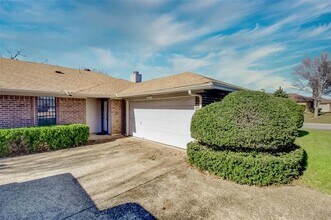 Building Photo - 4523 Tall Meadow Ln