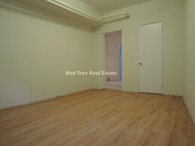 Foto del edificio - 119 Sutherland Rd