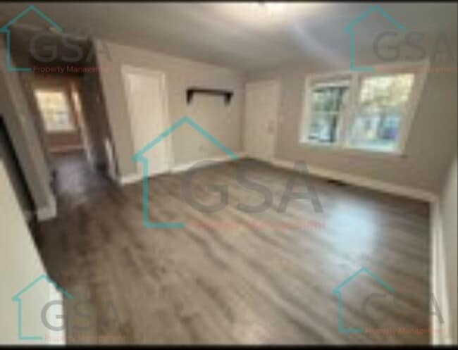 Photo - 2 Bedroom 1 Bath Available! House