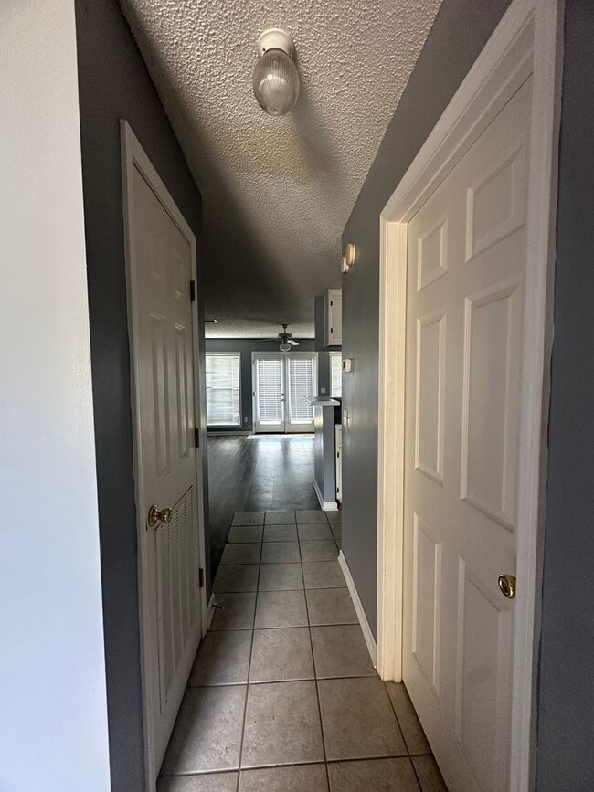 Building Photo - Dunwoody Subdivision