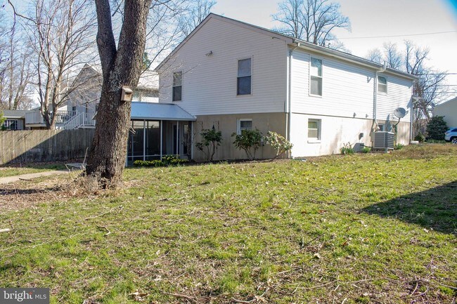 Building Photo - 7744 Deforest Dr