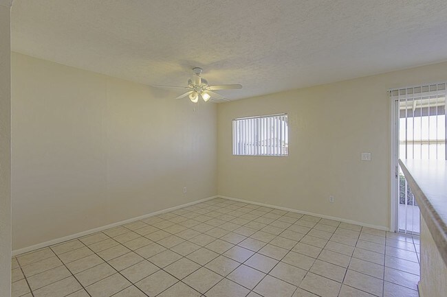 Building Photo - North PHX - Fabulous 4bd/3ba with POOL  SPA