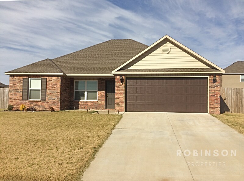 1380 Brigade Blvd, Prairie Grove, AR 72753 House Rental in Prairie