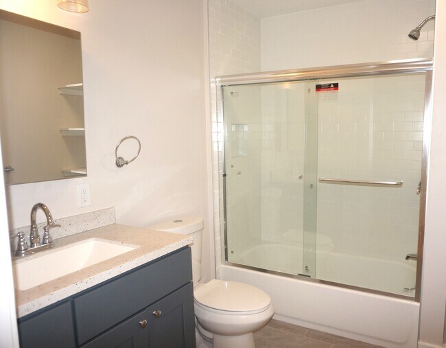 Foto del edificio - 99 Moody St