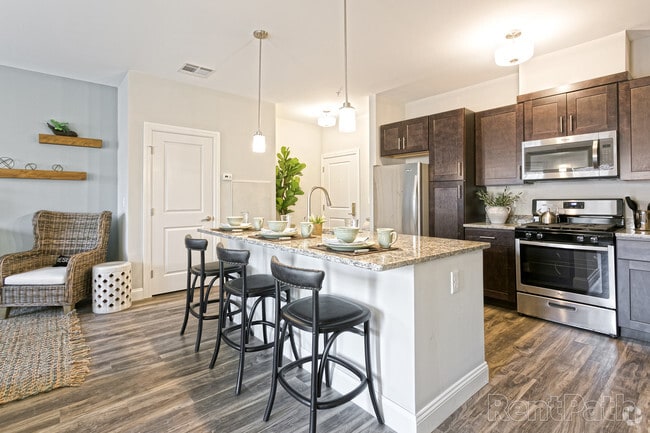 Strouse Adler - 78 Olive St New Haven, CT 06510 | Apartments.com