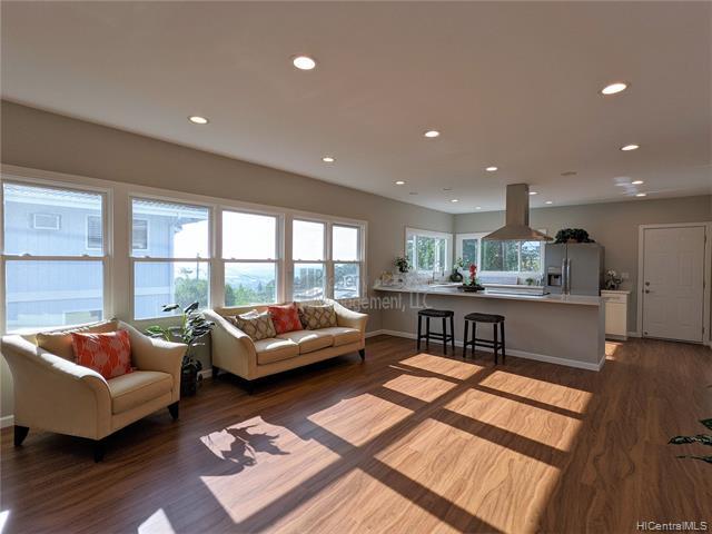Building Photo - 1455 Alewa Dr