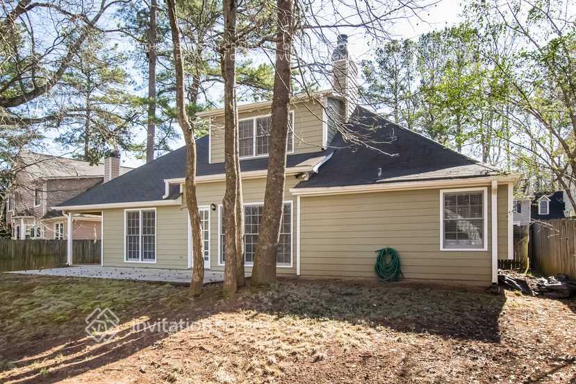 Foto del edificio - 3475 Whisperwood Ct NW