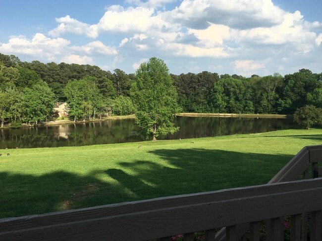 Building Photo - 224 Hanover Pl