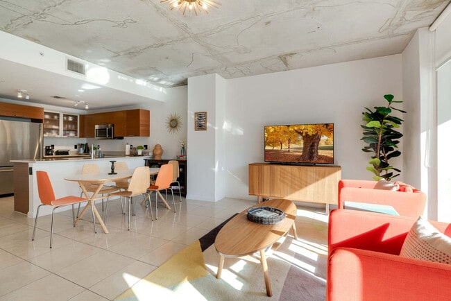 Building Photo - 3250 NE 1st Ave