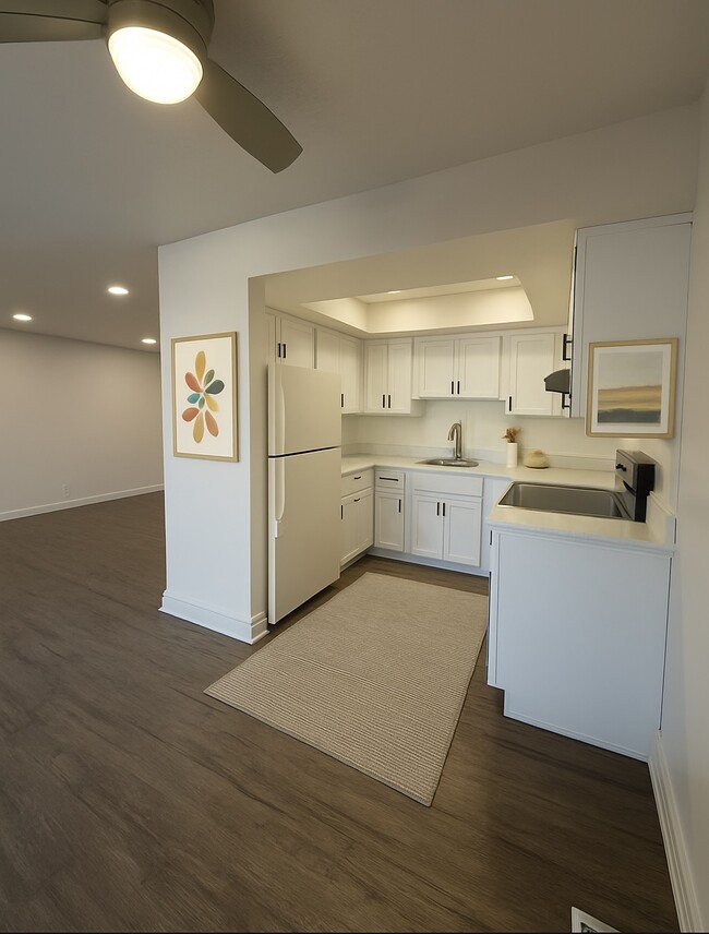 Building Photo - Summer Garden