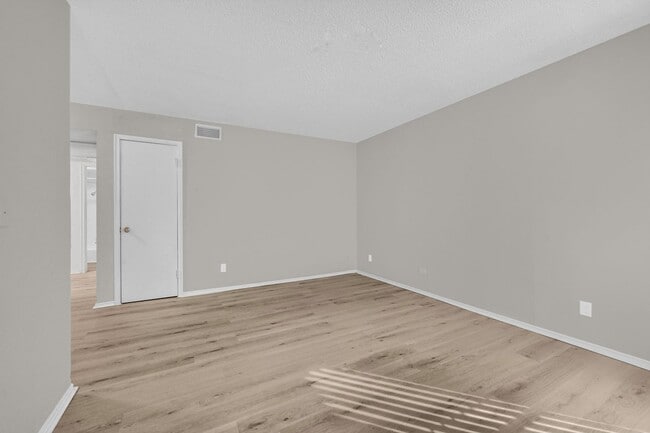 Interior Photo - Crestridge Apartments