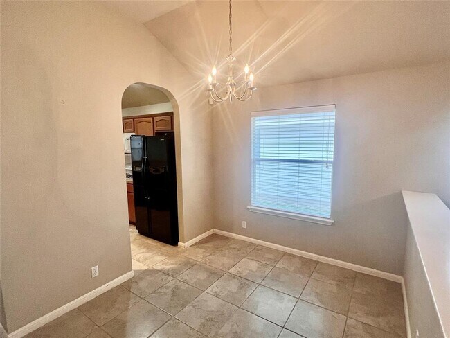 Building Photo - 2509 Elara Dr