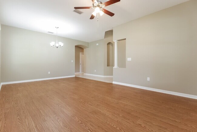 Foto del edificio - 75 Fairmont Dr