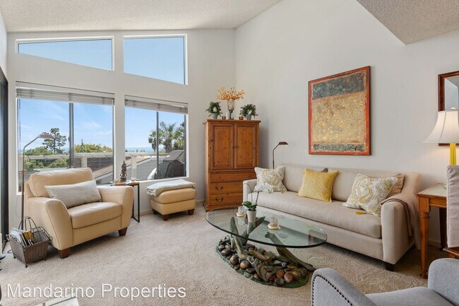 Foto del edificio - 2 br, 2 bath House - 723 East Victoria Str...