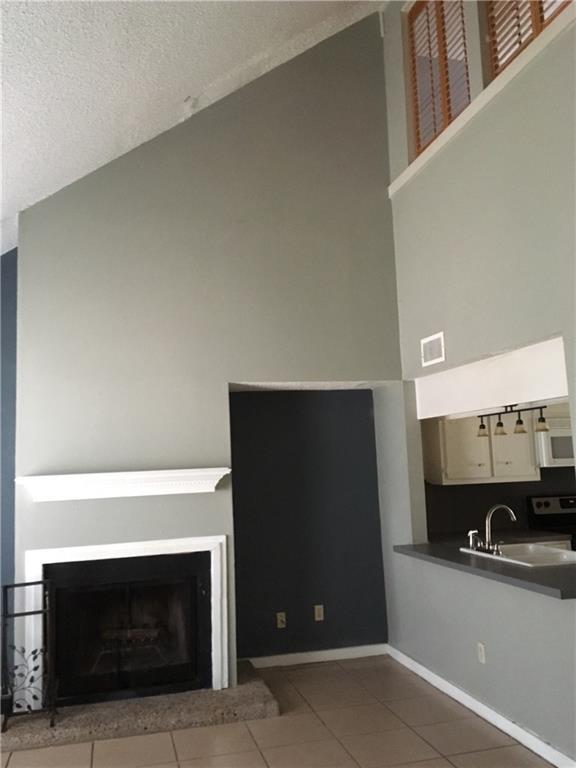 Foto del edificio - 8419 Fathom Cir