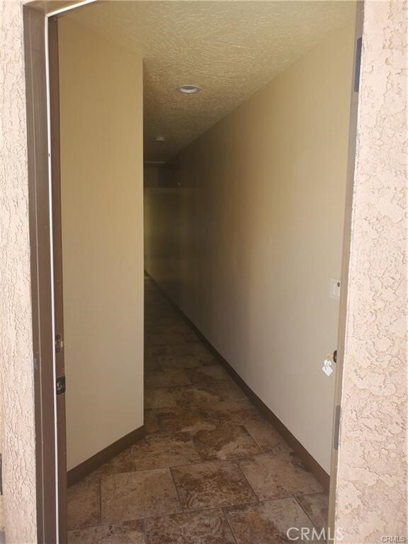 Foto del edificio - 27160 Vista Rd